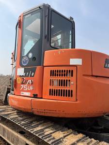 Excavatrice utilisée Offre Spéciale de HITACHI ZX75 Hitachi faite au Japon de bonne condition à vendre - Product Image 5