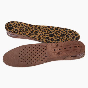 <span class=keywords><strong>Protection</strong></span> sportive Augmentation de la hauteur des semelles Air Taller Sports Insert de talon à 2 couches pour hommes et femmes Sports rembourrés surélevés - Product Image 4