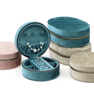 Magnifique Sac à Bijoux Portable Haut de Gamme en Velours Rond et Ovale avec Fermeture Éclair pour Rangement à Domicile et en Voyage – Boîte pour Colliers et Bagues - Product Image 2