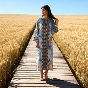 Abaya de luxe personnalisée avec strass thermocollants en polyester, design élégant et tissu de haute qualité pour femmes musulmanes - Product Image 3