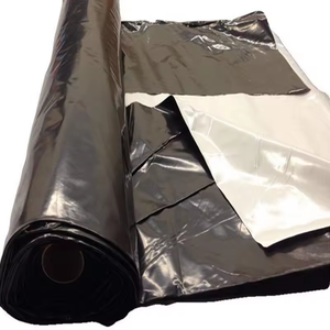 <span class=keywords><strong>Film</strong></span> de <span class=keywords><strong>panda</strong></span> blanc noir/couverture de fosse d'ensilage <span class=keywords><strong>Film</strong></span> de couverture de feuille de plastique d'ensilage/<span class=keywords><strong>Film</strong></span> de serre de blocage de la lumière 100% couverture d'ensilage - Product Image 1