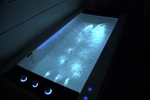 <span class=keywords><strong>Vasca</strong></span> <span class=keywords><strong>da</strong></span> <span class=keywords><strong>bagno</strong></span> a cascata idromassaggio per una persona con <span class=keywords><strong>vasca</strong></span> idromassaggio <span class=keywords><strong>standard</strong></span> di qualità europea con cuscino - Product Image 6