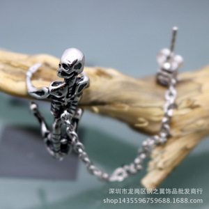 Pendientes de esqueleto con cadena de acero inoxidable 316 de Yunnique, estilo punk, para accesorios de joyería para la oreja. - Product Image 2