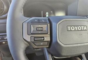 MEILLEURES VENTES pour <span class=keywords><strong>Toyota</strong></span> <span class=keywords><strong>Land</strong></span> <span class=keywords><strong>Cruiser</strong></span> Prado 250 VX-L 2.4L ESSENCE TURBO AUTOMATIQUE NOUVEAU MODÈLE D'OCCASION - Product Image 3