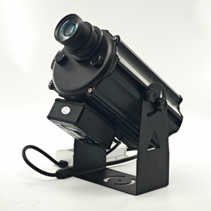 Proyector LED de Logotipo Gobo para Exteriores de 80W, IP65 Impermeable, RGBW Blanco Cálido, Batería de Litio, Rotación E27, DMX512/Activación por Sonido - Product Image 1