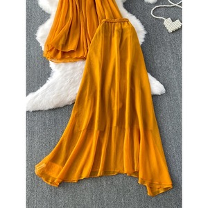 Z-1172 Ingrosso <span class=keywords><strong>Estate</strong></span> 2026 Nuova Moda Elegante Stile Resort Balneare Sexy Top Halterneck con Schiena Scoperta e Gonna Lunga Irregolare Donna S - Product Image 4