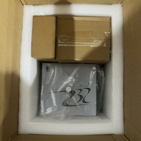 Machine d'emballage verticale TTO avec imprimante à jet d'encre pour l'impression par transfert thermique et le codage pour l'emballage de coussins