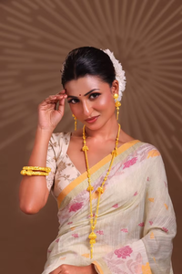 Achetez un ensemble d'accessoires de mode plaqués or avec collier et boucles d'oreilles pendantes assorties, traditionnel pour femmes et filles - Product Image 4