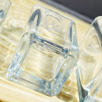 Botol Parfum Kaca Transparan Bentuk Kotak Leher Tinggi 30ml 50ml 100ml Grosir dengan Pompa Semprot dan Sablon