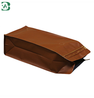 Sacs refermables à fermeture éclair à huit côtés personnalisés en gros avec fenêtre, sachets en plastique étanches à l'humidité pour l'emballage du café
