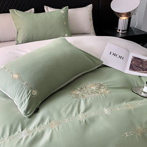 Nuevo juego de cama de cuatro piezas con bordado de algodón lavado ligero de lujo - Product Image 2