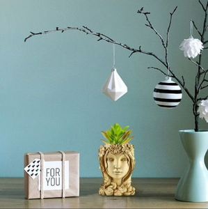 NPEL128 เรซินอีพ็อกซี่ความโปร่งใสสูง ความหนืดต่ำ สีอ่อน สำหรับงานเคลือบคุณภาพสูง บรรจุภัณฑ์ และงานก่อสร้าง หลักๆ ทำจากอะคริลิก - Product Image 4