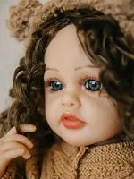 Mehrsprachige Konversationsaufzeichnung 22 Zoll Lebensechte Neugeborenen-Babypuppe Weiche Silikon-Vinyl-Mädchenpuppe Geburtstagsgeschenk Anpassbar