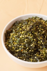 Weilangu <span class=keywords><strong>Sushi</strong></span> Nori Bibimbap Seasoning Fresh Style Laver Seaweed Bags Crispy Sweet Taste Roasted Dried Sea Grape <span class=keywords><strong>Wrap</strong></span> <span class=keywords><strong>Sushi</strong></span> - Product Image 3