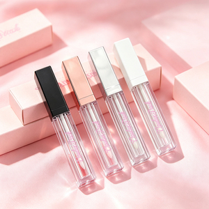 หลอดลิปกลอสใสทรงเหลี่ยมขนาด 5 มล. พร้อมฝาสีโรสโกลด์ บรรจุภัณฑ์เปล่าสำหรับลิปออยล์ หัวแปรงสีทองและสีดำ พร้อมกล่องและโลโก้ - Product Image 5