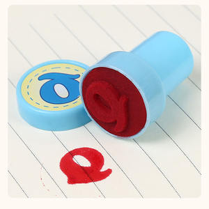 ชุดแสตมป์หมึกในตัว 26 ตัวอักษร สำหรับครู ของเล่นเด็ก น่ารัก สีสันสดใส - Product Image 4