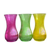 Vase en verre transparent sculpté européen pour mariage Vase en verre transparent à fleurs décoratives pour table à manger