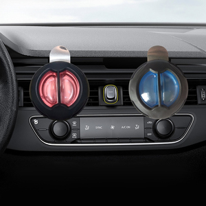 Diffuseur de parfum moderne pour grille d'aération de voiture, 4 ml, parfum léger longue durée 60 jours, sans électricité requise - Product Image 3