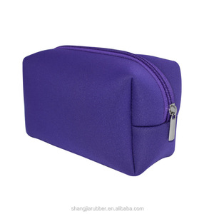 Bán Buôn Túi Đựng Mỹ Phẩm Gấp Gọn In Logo Tùy Chỉnh Thân Thiện Với Môi Trường Giá Rẻ Túi Đựng Đồ Trang Điểm Bằng Cao Su Neoprene - Product Image 4