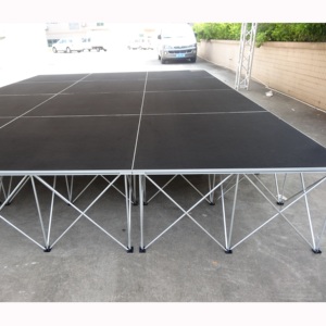 เวทีพกพาแบบพับได้โครงอะลูมิเนียมสำหรับงานอีเว้นท์ - Product Image 3