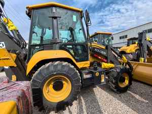 Chargeuse-pelleteuse de haute qualité XC8-C2570, mini-chargeuse-pelleteuse 4x4 de 2,5 tonnes, moteur diesel, capacité de la benne de 1 m³ - Product Image 6