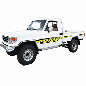 Calcomanía Lateral para Camioneta, Diseño de Ondas, Amarillo Fluorescente y Negro: Gráfico Deportivo para Camioneta 4x4, Vinilo Impermeable para Puerta y Caja de Carga - Product Image 1