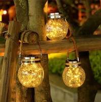 Lampu Dinding Rustic Mason Jar dengan Lampu LED Fairy, Vas Gantung Kayu Gaya Farmhouse dengan Bunga Buatan, Dekorasi Dinding untuk Rumah