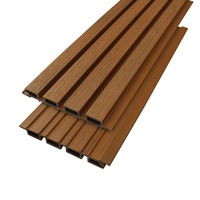 Panneau mural rainuré en WPC imperméable pour intérieur et extérieur, imitation bois, à prix de gros, pour la décoration de la maison et du jardin