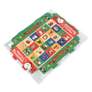 Boîte cadeau de Noël créative et amusante pour l'Avent, avec 12 compartiments, en papier perforé DIY, mélange de couleurs métalliques, pour célébrations festives de Noël - Product Image 5