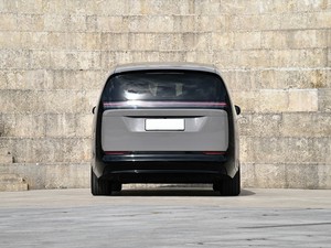 Li Auto MEGA 2025 Ultra Smart Refresh, MPV Elettrico di Lusso di Punta, Comfort Premium, Ampio Schermo Centrale, per Servizio Business Chauffeur - Product Image 6