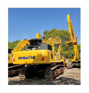 Excavadora Komatsu PC450-8 a Bajo Precio, Máquina Original Japonesa de 45 Toneladas de Peso Operativo en Venta - Product Image 1