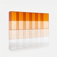 Maßgefertigter Acryl-Hersteller: Gradient-Orange Acryl-Vitrine, Modulares Würfelregal für Spielzeug- und Figurenaufbewahrung