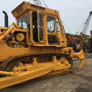 Bulldozer D85 de Segunda Mano con Orugas, Capacidad de Aplicación de Asfalto de 4.3m, Peso de 18000KG, Sistema de Monitoreo Remoto - Product Image 1