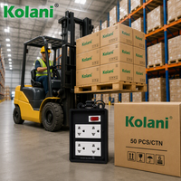 Enchufe de Superficie Industrial Kolani IP44 Resistente a la Intemperie con Interruptor de Encendido e Indicador Rojo, PVC Ignífugo para Exteriores y Talleres