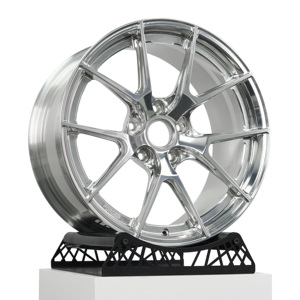 Jantes de voiture en aluminium chromé poli, design musclé élégant et léger, forgées, faible poids, compatibles 5x114.3, pour voitures de tourisme. - Product Image 3