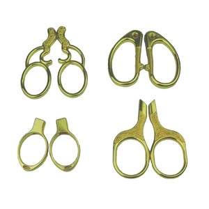 Yicheng - Fábrica de Fundición y Procesamiento de Moldes para Piezas Metálicas de Aleación de Zinc Fundidas a Presión con Diseño Retro de Flor de Ciruelo para Mango de Tijeras - Product Image 1