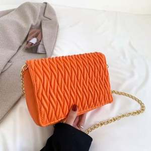 Sacs à main pour femmes en cuir PU souple, sacs bandoulière de luxe pour dames, nouvelle mode, petit sac carré, sacs à bandoulière - Product Image 6