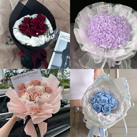 Vente en gros d'usine Décoration d'intérieur Tête de rose artificielle parfumée en savon à 3 couches