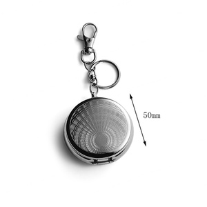 Cenicero Metálico Redondo Portátil Barato y Único para Exteriores con Tapa y Llavero - Product Image 6