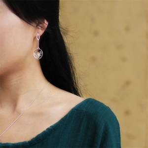 Lotus Fun hecho a mano Vintage Ladybird Beetle 925 plata esterlina 18K chapado en oro siete manchas mariquita pendiente mujeres joyería fina - Product Image 5