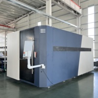 Machine de découpe laser à fibre UTOOLS 3000mm*1500mm avec double table de travail, table d'échange, changeur de palettes entièrement couvert, découpeuse laser 3015