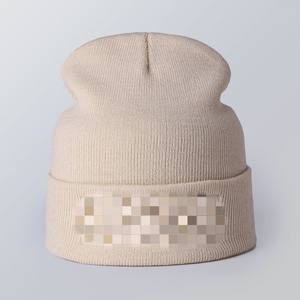 Chapeau d'hiver de style nouveau, logo <span class=keywords><strong>King</strong></span> Queen, couleur unie, bonnet à revers, logo personnalisé, bonnet en acrylique pour femmes - Product Image 4