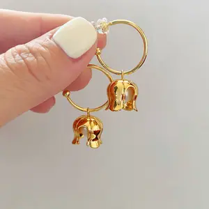 Neue französische Retro-Lilie des Tales natürliche Süßwasserperlen-Ohrringe für Damen modeschmuck