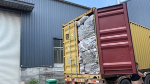 Maglione di seconda mano usato da <span class=keywords><strong>donna</strong></span> in velluto spesso sconto <span class=keywords><strong>abbigliamento</strong></span> femminile per la vitalità <span class=keywords><strong>giovanile</strong></span> - Product Image 6