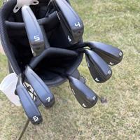 Juego de Hierros de Golf de Alta Calidad con Hoja Forjada Personalizada, Acero Inoxidable Duradero para Hombres y Mujeres, Jugadores Zurdos