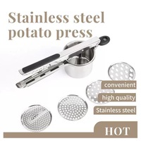 Verdikte roestvrijstalen handmatige aardappelstamper met siliconen handvat, food grade, voor babyvoeding, groenten, fruit en puree.