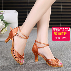 Scarpe da <span class=keywords><strong>ballo</strong></span> latino scarpe da <span class=keywords><strong>ballo</strong></span> Jazz Salsa Tango scarpe da <span class=keywords><strong>ballo</strong></span> tacchi alti scarpe da <span class=keywords><strong>ballo</strong></span> da donna - Product Image 4