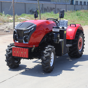 Venta caliente 20HP 30HP China <span class=keywords><strong>Fabricante</strong></span> de <span class=keywords><strong>maquinaria</strong></span> agrícola 4WD Pequeño compacto Rueda barata Mini tractor agrícola con retroexcavadora - Product Image 1