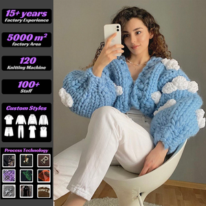 VSCOO Maglione Chunky Personalizzato Lavorato a Mano con Nuvola 3D <span class=keywords><strong>Taglie</strong></span> <span class=keywords><strong>Forti</strong></span>, Cardigan Corto Oversize da <span class=keywords><strong>Donna</strong></span> Fatto a Mano - Product Image 1