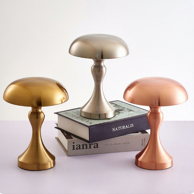 Metal Retro Mushroom LED Table Lamp,Touch USB Rechargeable Ambient Light,Creative Desktop Decor Lamp for Bar Restaurant Home